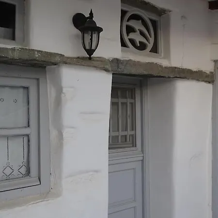 το σπίτι του παππού *